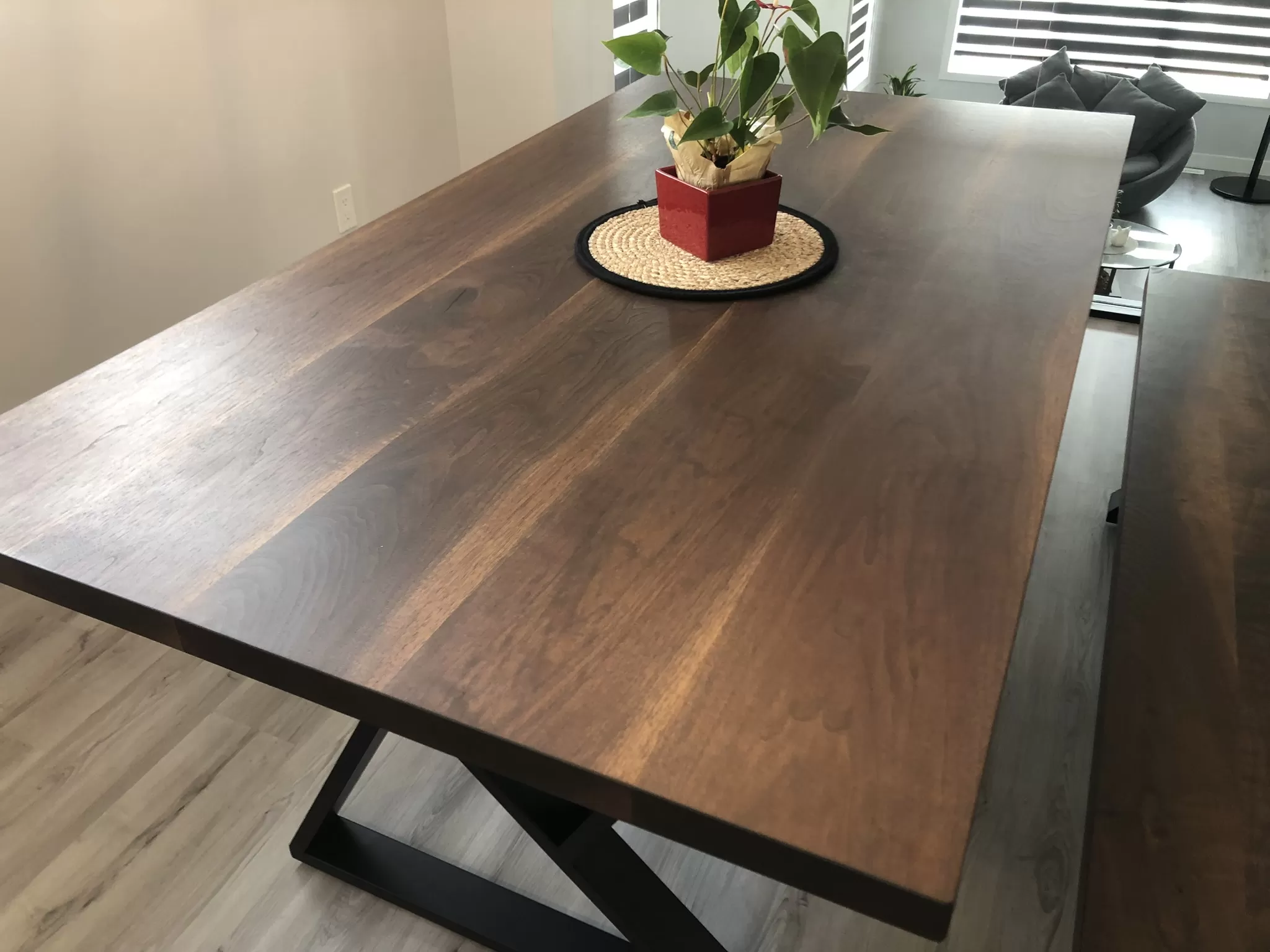 Custom Solid wood Modern Walnut Dining Table